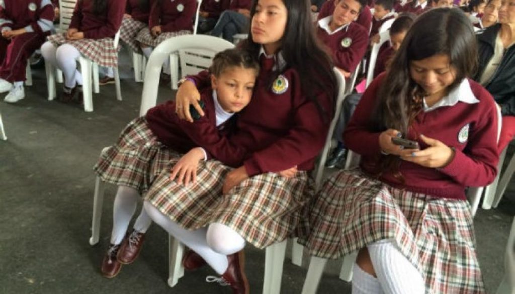 Convivencia escolar, foto vía Alcaldía de Bogotá