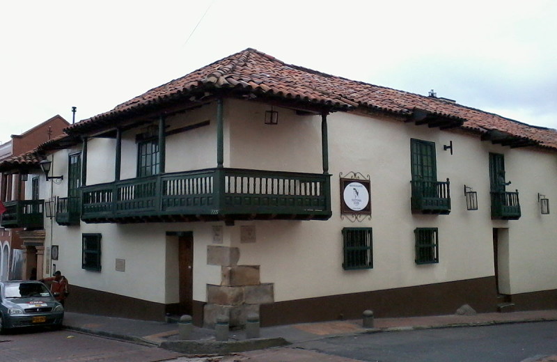 Fundación Gilberto Alzate Avendaño - Diez lugares para visitar gratis en el centro de Bogotá Radio Universitaria URepublicanaRadio foto vía Wikipedia